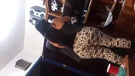 ولوح أنكا ديك وانتشر ...