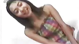 هذه الفتاة لطيف يحب  ...