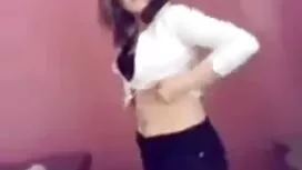 وقحة من مقاطع سكسعرا ...